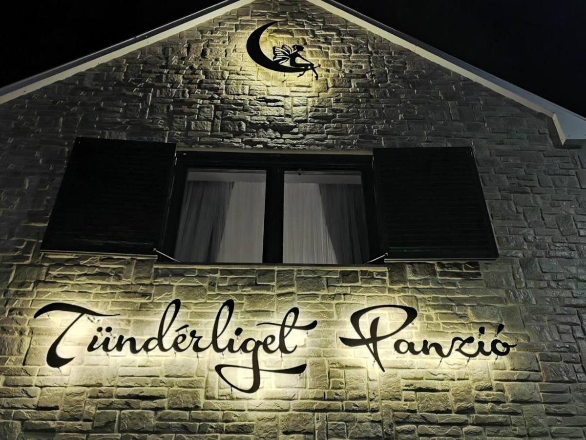 Tuenderliget Panzio Bed & Breakfast Egerszalok Exterior photo